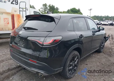 2024 Honda Hr-V Awd Sport/Awd Sport W/O Bsi z USA, uszkodzony, nr VIN 3CZRZ2H52RM701880